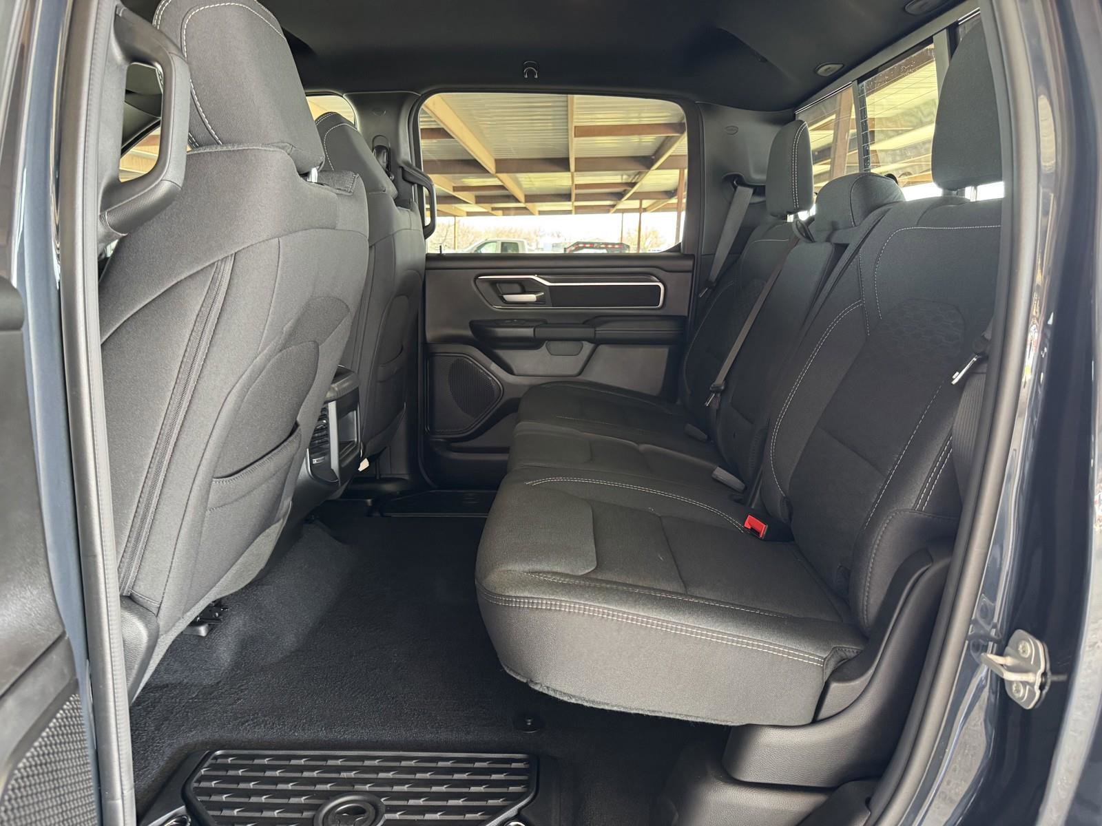 Used 2025 RAM 1500 Lone Star image 28