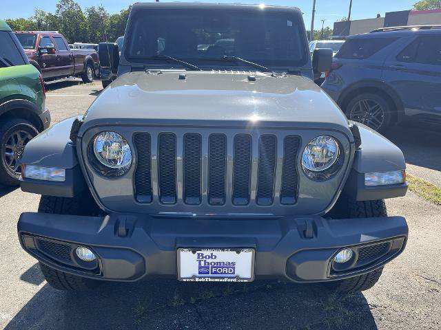 Used 2023 Jeep Wrangler Unlimited Sahara AWD/4WD image 3
