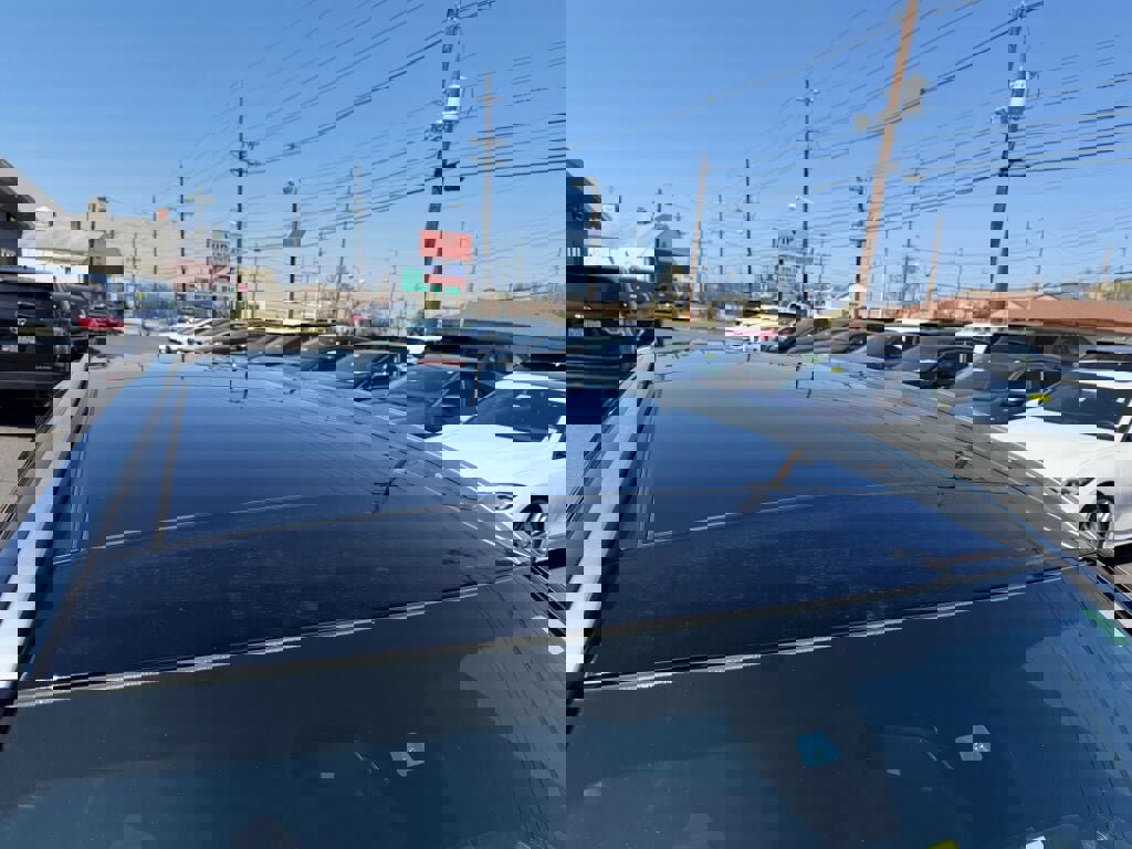 Used 2019 Mercedes-Benz GLC 43 AMG 4MATIC image 9