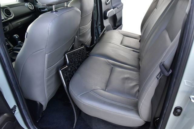 Used 2022 Toyota Tacoma TRD Sport image 16