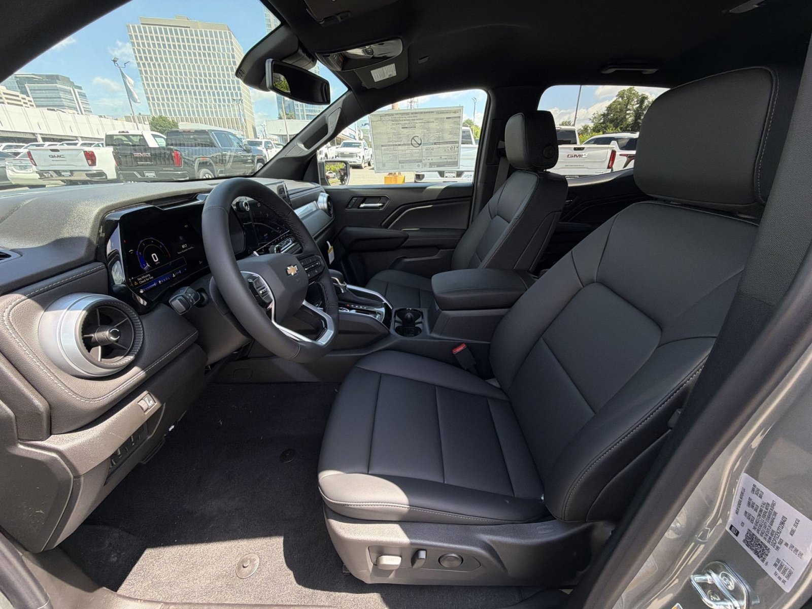 New 2026 Chevrolet Colorado LT w/ LT Convenience Package AWD/4WD image 13