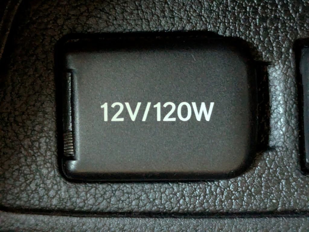 Used 2023 Lexus ES 350 w/ Accessory Package (Z2) image 16