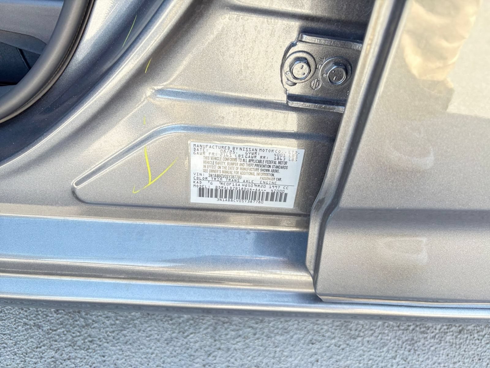 Used 2025 Nissan Sentra SV FWD image 27