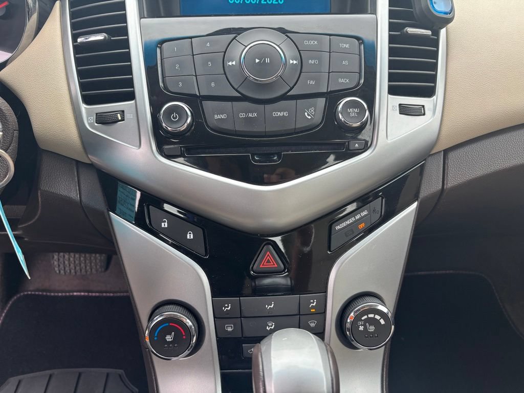 Used 2012 Chevrolet Cruze LT w/ RS Package FWD image 17