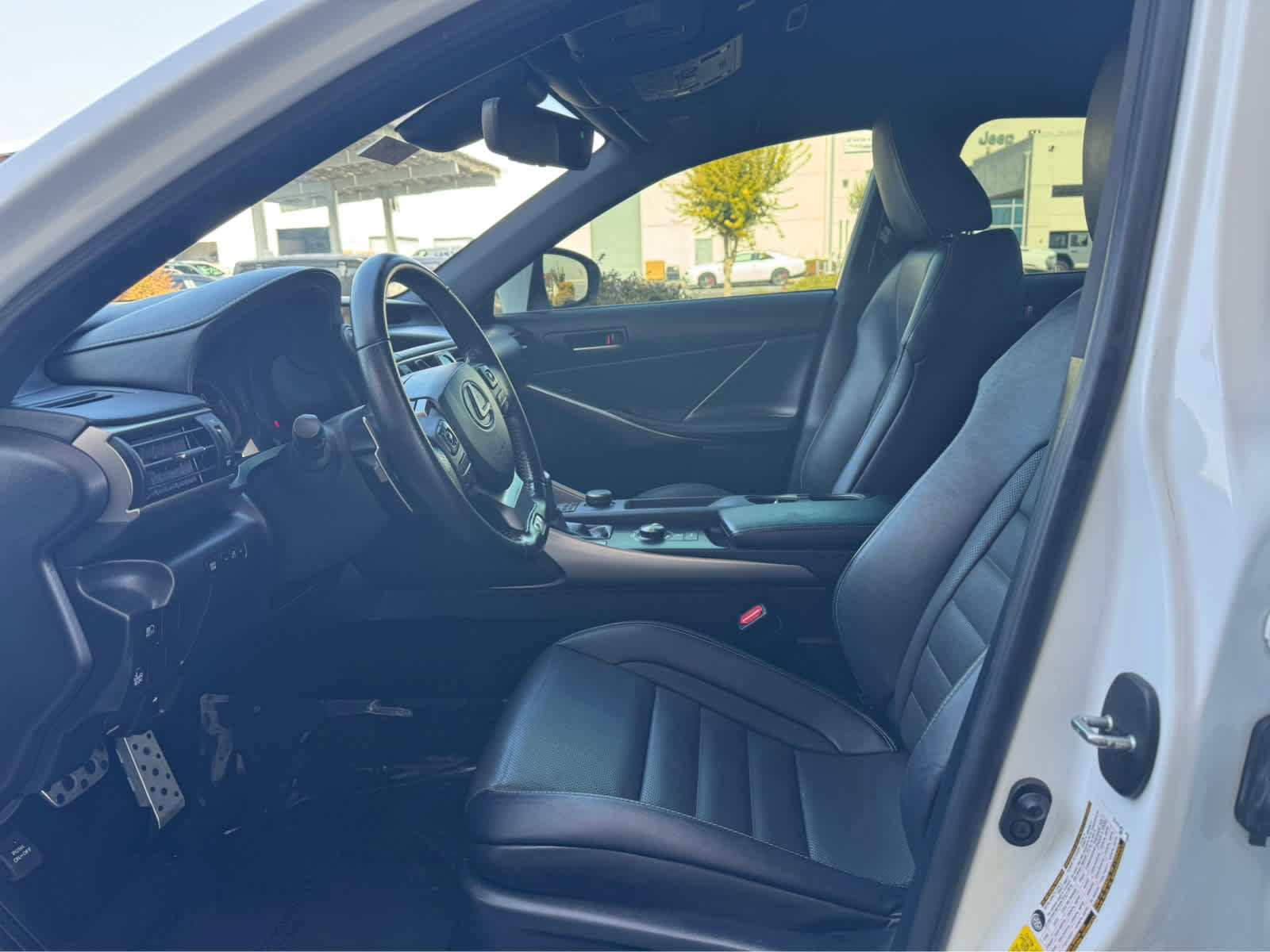 Used 2020 Lexus IS 350 F Sport image 7