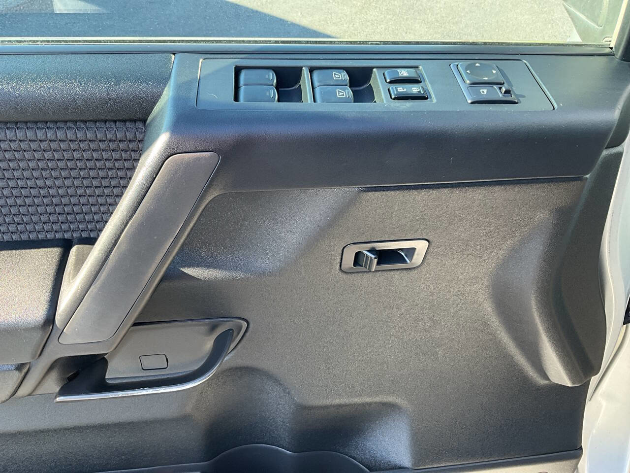 Used 2013 Nissan Titan SV w/ SV Premium Utility Pkg image 22