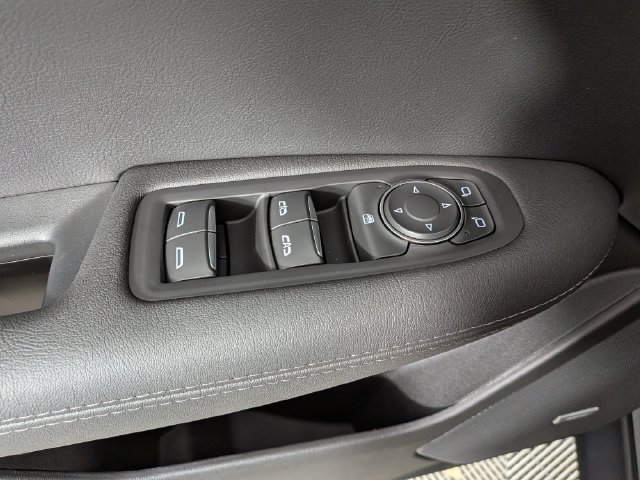 New 2026 Cadillac XT5 Luxury w/ LPO, Floor Liner Package AWD/4WD image 12