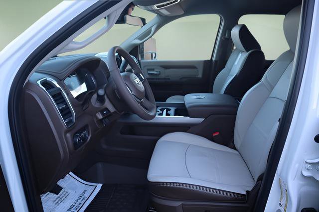 New 2026 RAM 3500 Laramie w/ Towing Technology Group image 5
