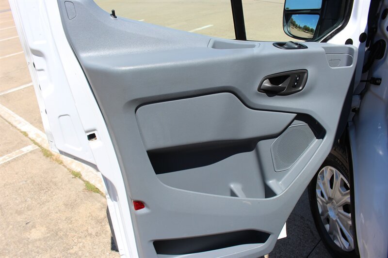 Used 2016 Ford Transit 350 XLT RWD image 26