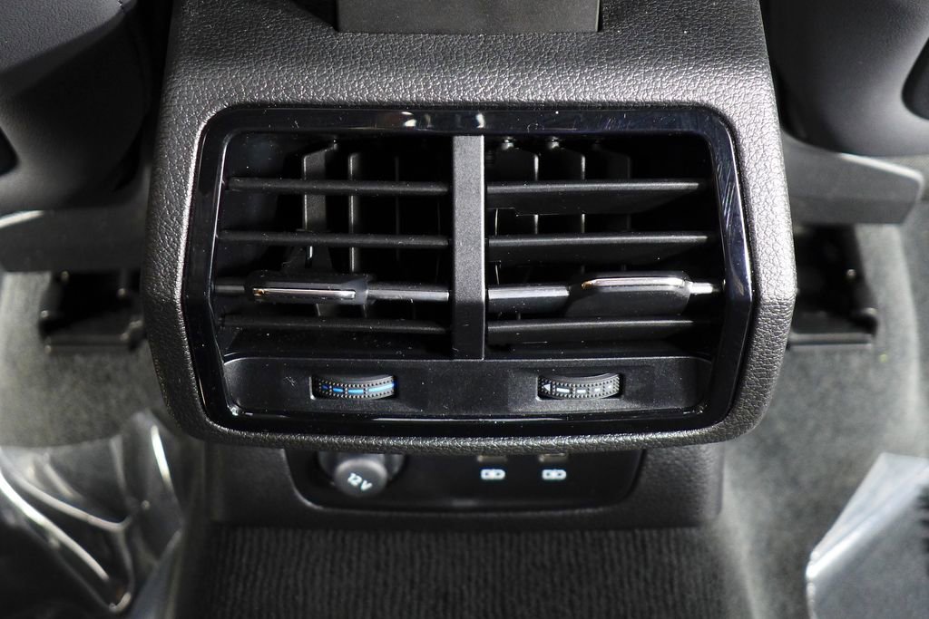 Used 2025 Audi Q3 2.0T Premium Plus w/ Premium Plus Package image 24