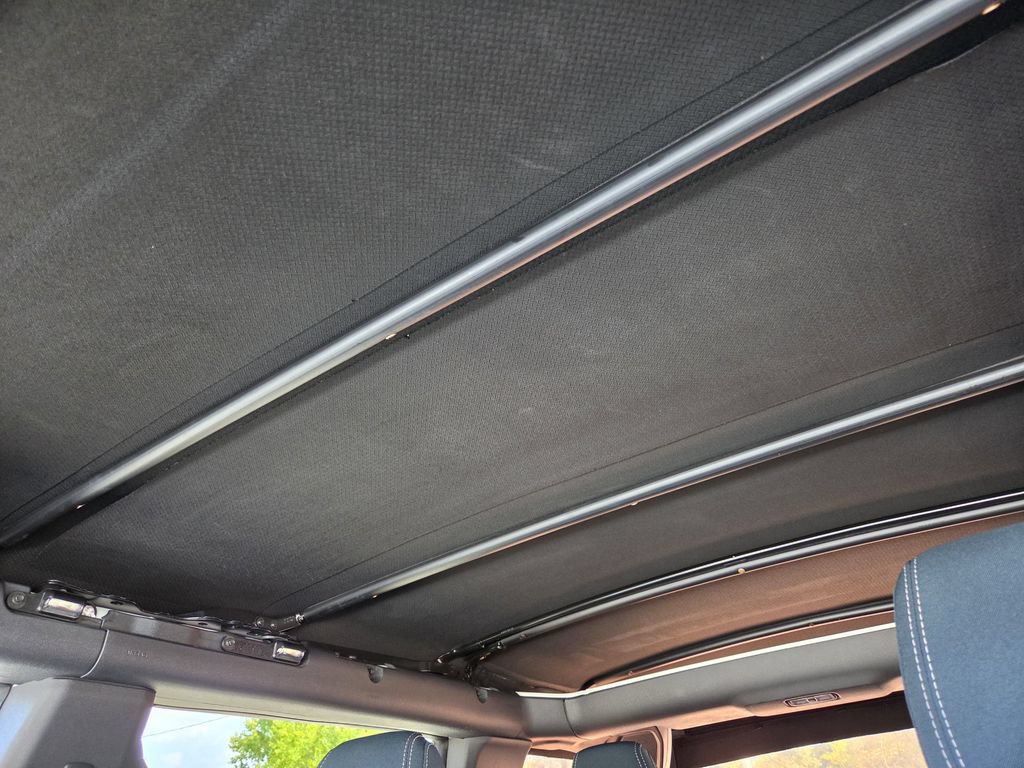 Used 2022 Ford Bronco Outer Banks AWD/4WD image 18