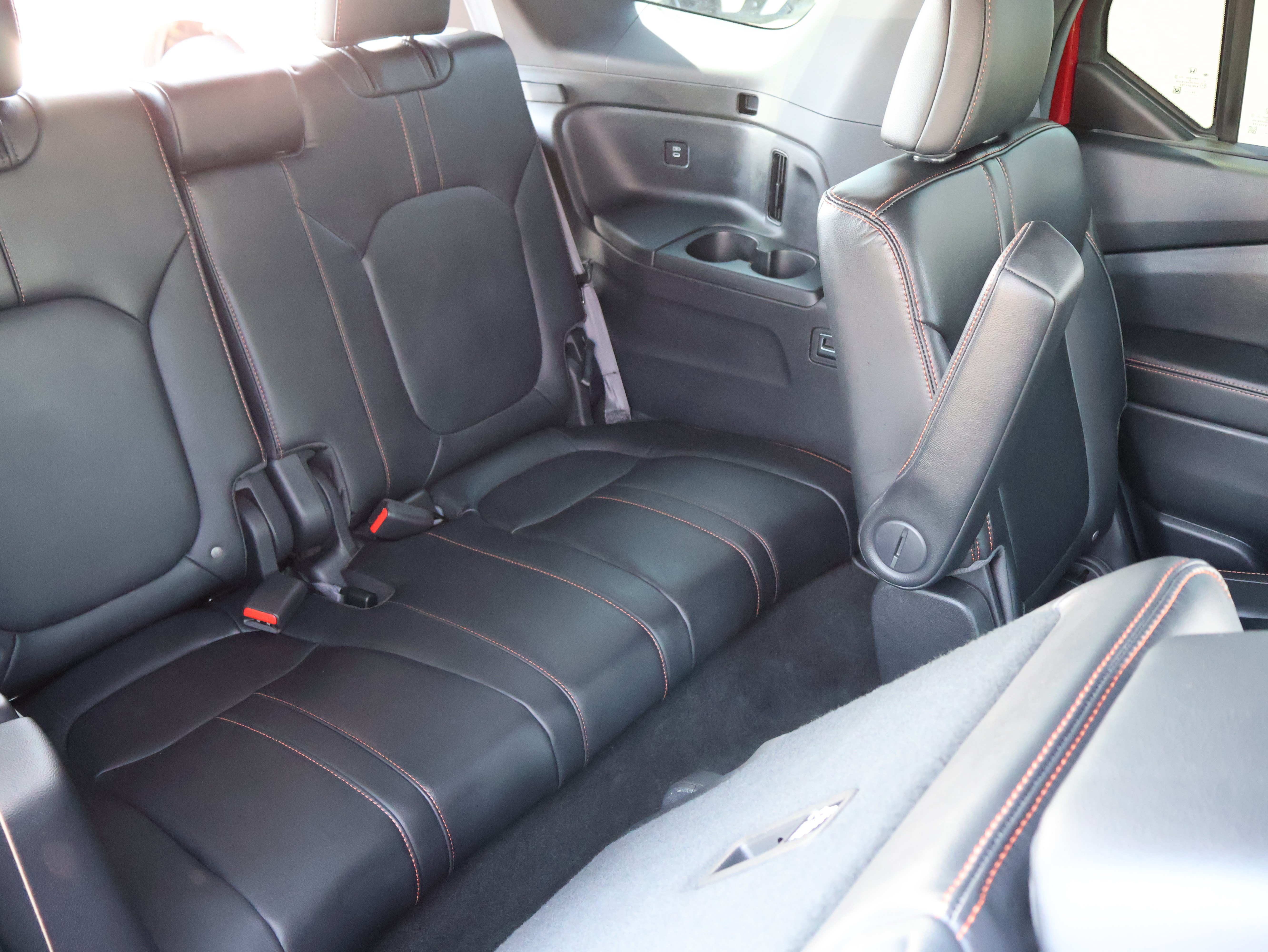 Used 2025 Honda Pilot TrailSport image 15