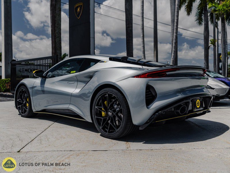 Used 2026 Lotus Emira SE RWD image 3