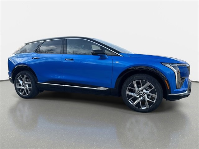 New 2026 Cadillac Optiq Luxury 1 image 7