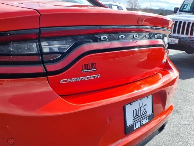 Used 2018 Dodge Charger SXT Plus image 33