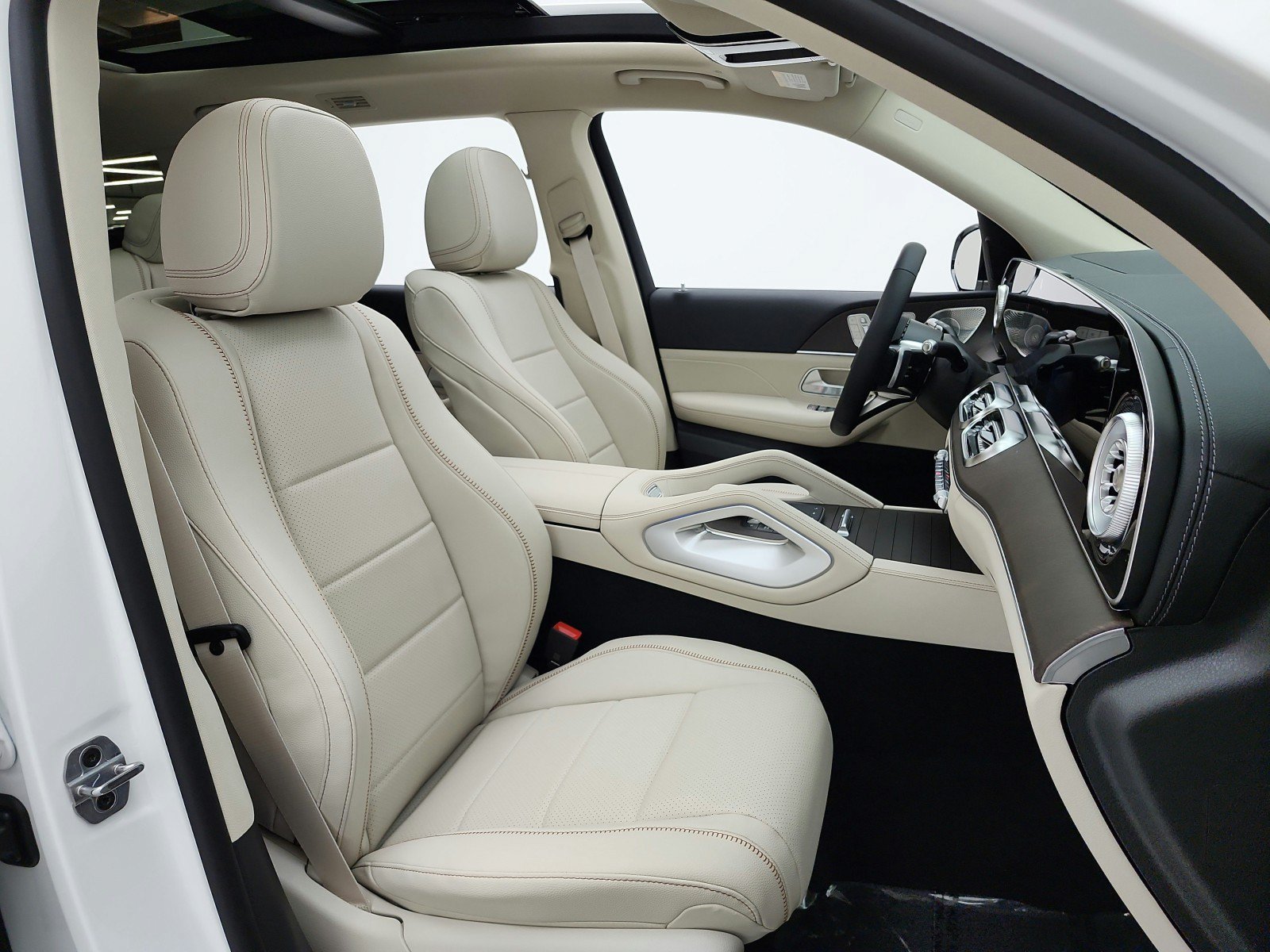New 2027 Mercedes-Benz GLS 450 4MATIC image 15