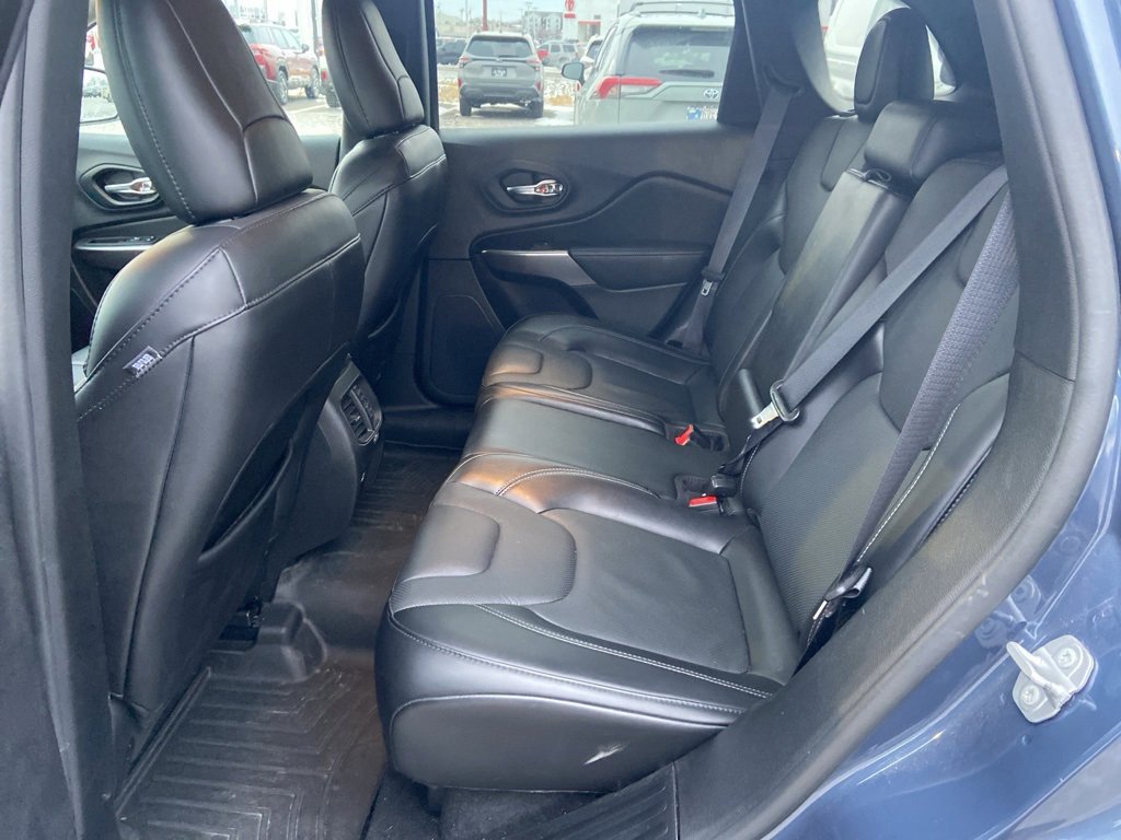 Used 2021 Jeep Cherokee Latitude Lux image 7