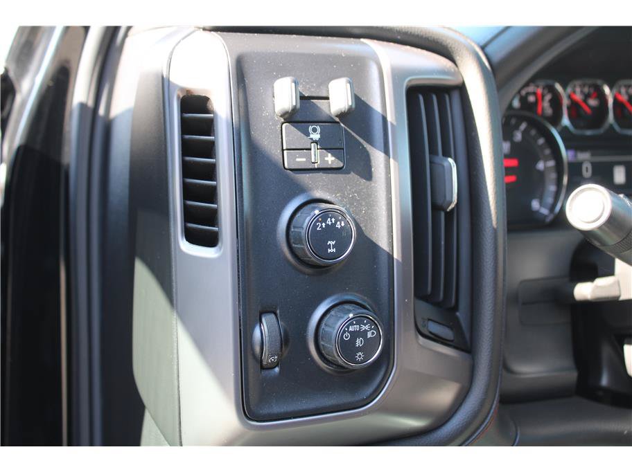 Used 2019 GMC Sierra 3500 SLT w/ All-Terrain HD Package AWD/4WD image 14