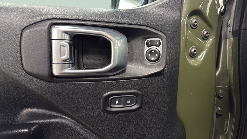 Used 2020 Jeep Wrangler Unlimited Sport S image 14