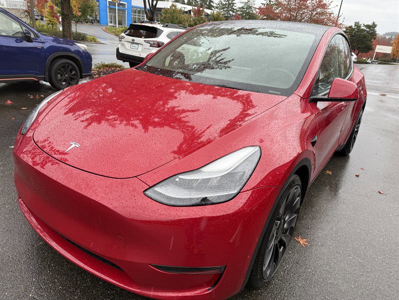 Used 2022 Tesla Model Y Performance image 12
