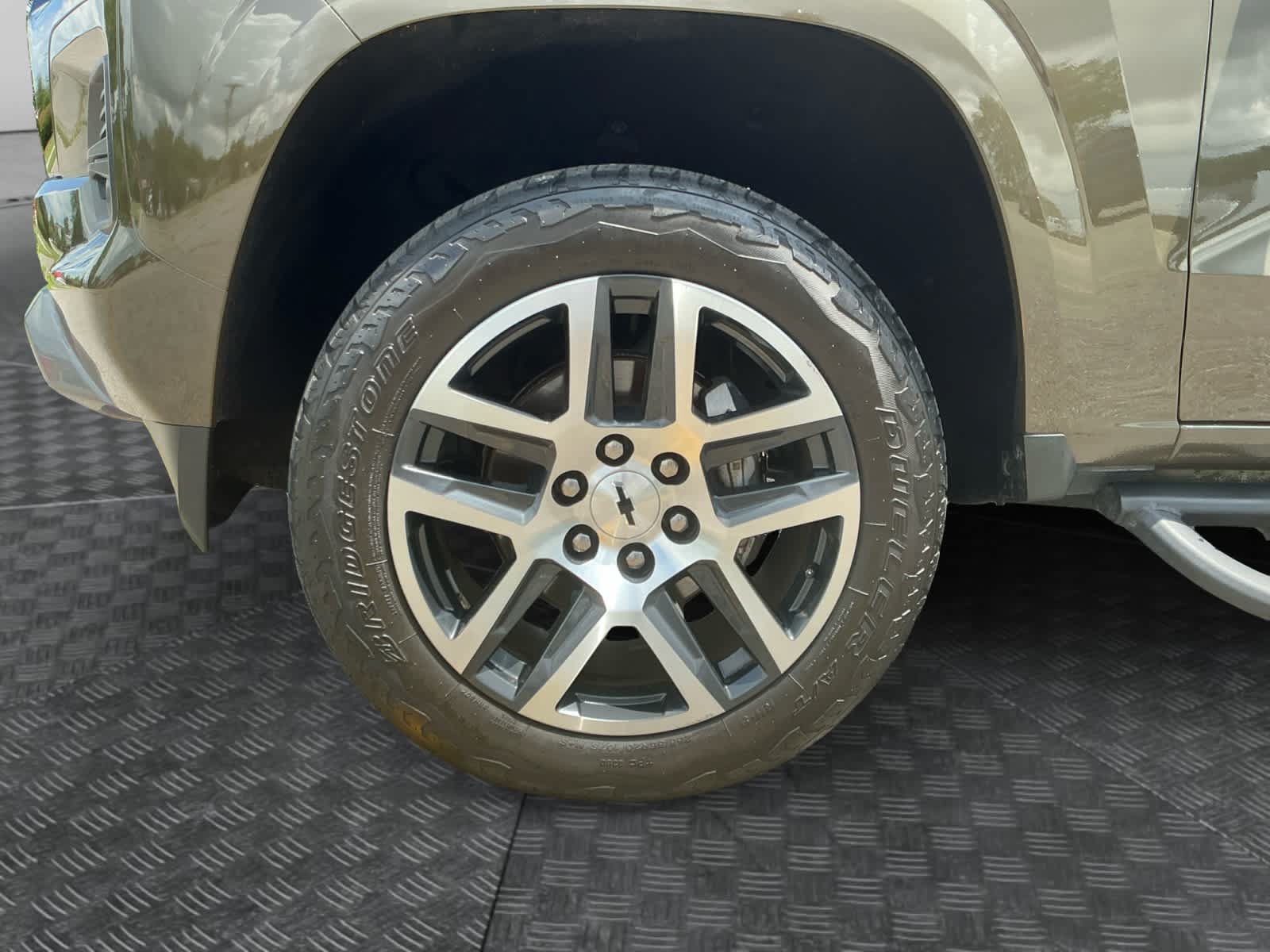 Used 2023 Chevrolet Colorado Z71 w/ Z71 Convenience Package 2 AWD/4WD image 14