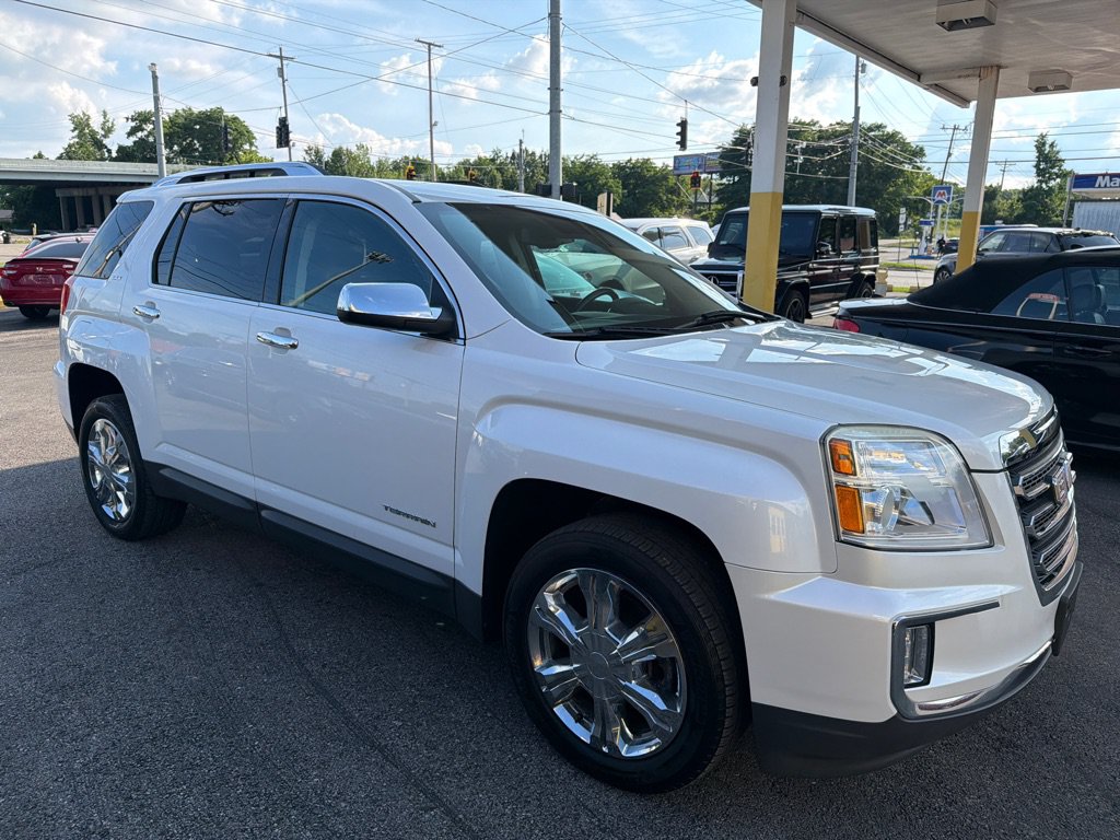 Used 2017 GMC Terrain SLT w/ Memory Package FWD image 17