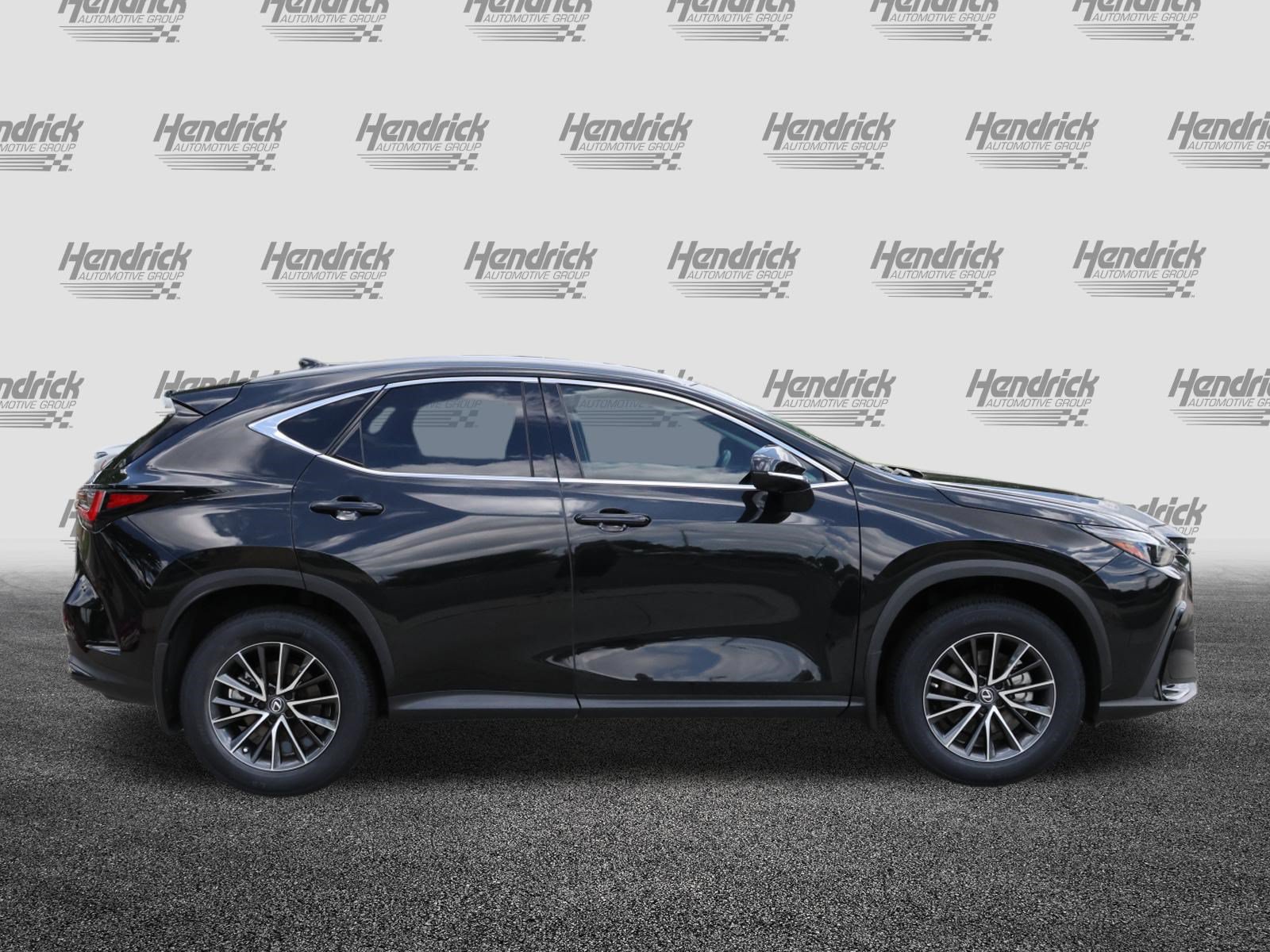 Certified 2023 Lexus NX 250 FWD w/ Towing Package (2000 Lbs) image 10