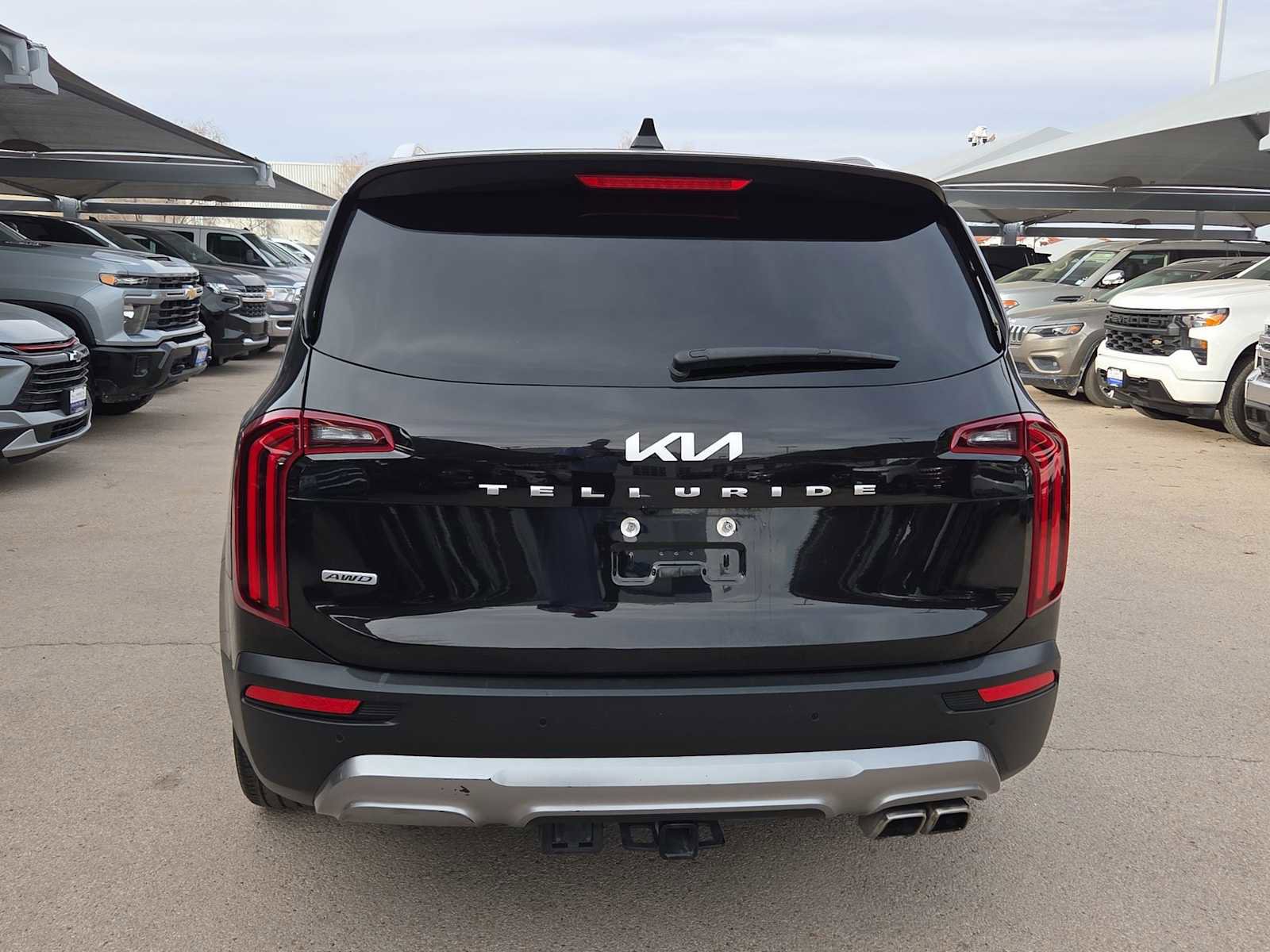 Used 2022 Kia Telluride EX w/ EX Premium Package image 5
