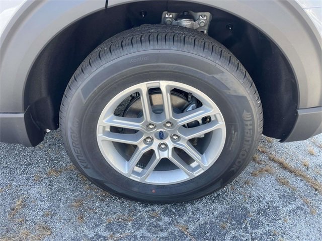 New 2025 Ford Explorer Active image 21