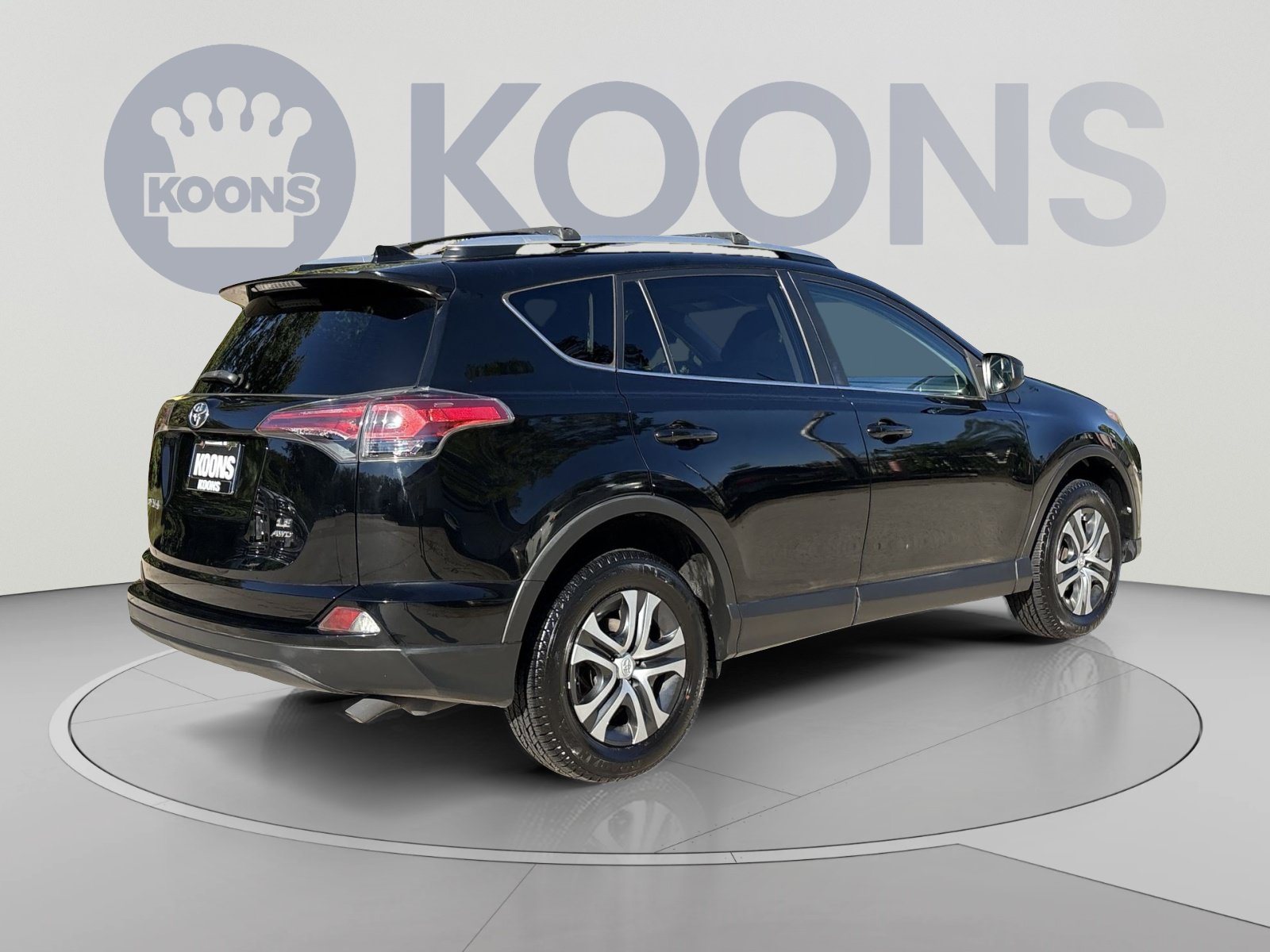 Used 2017 Toyota RAV4 LE w/ All Weather Liner Package AWD/4WD image 7