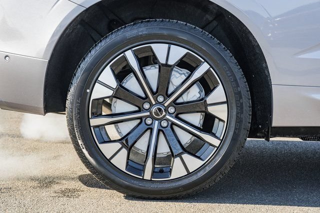 Used 2026 Volvo XC60 T8 Plus AWD/4WD image 18
