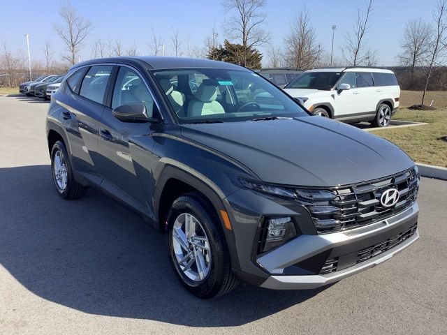 Certified 2025 Hyundai Tucson SE AWD/4WD image 4