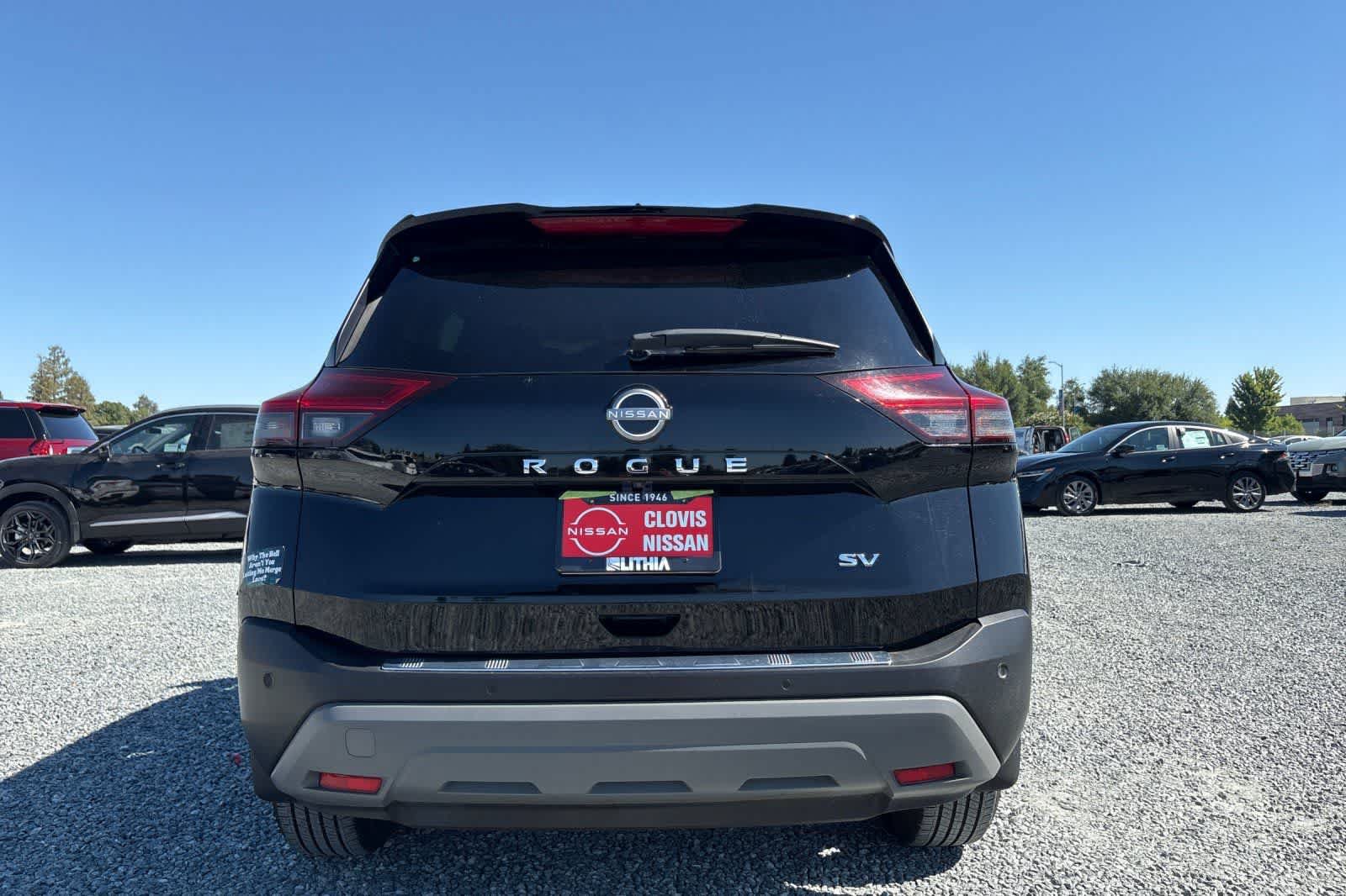 Certified 2023 Nissan Rogue SV FWD image 8