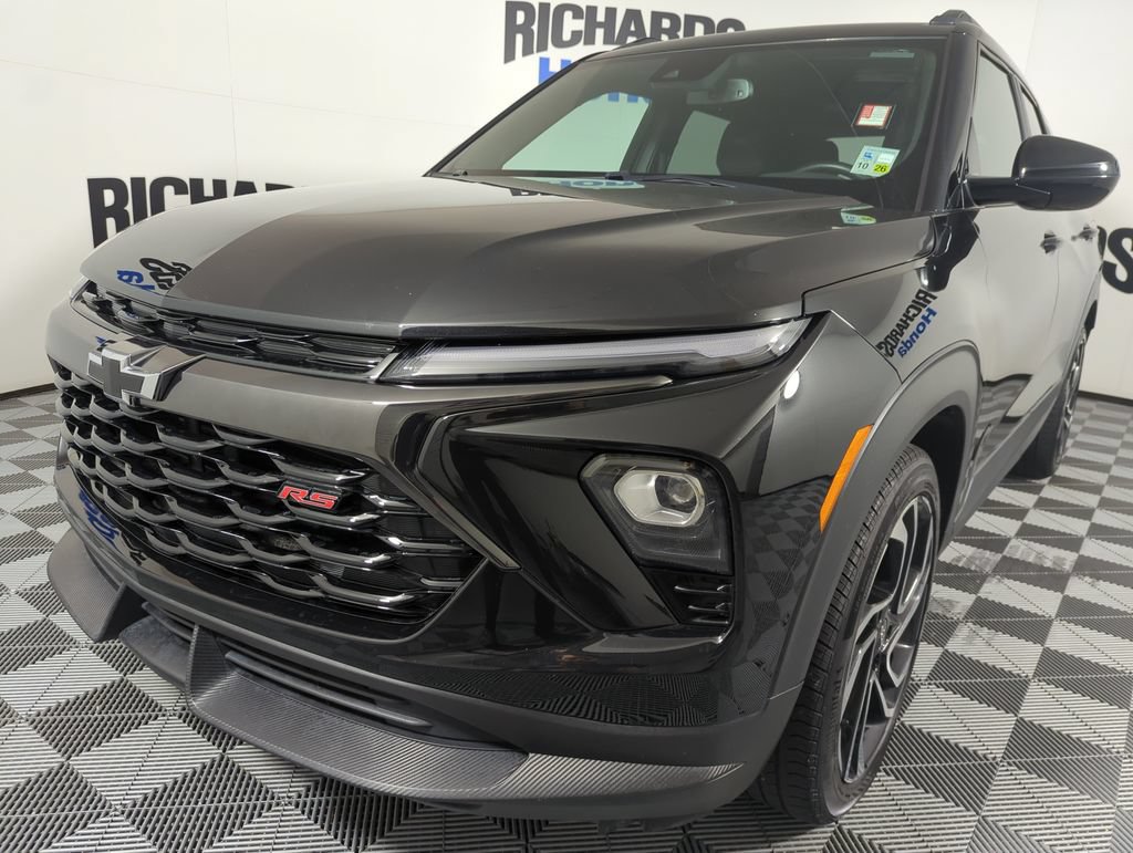 Used 2024 Chevrolet TrailBlazer RS w/ Convenience Package
