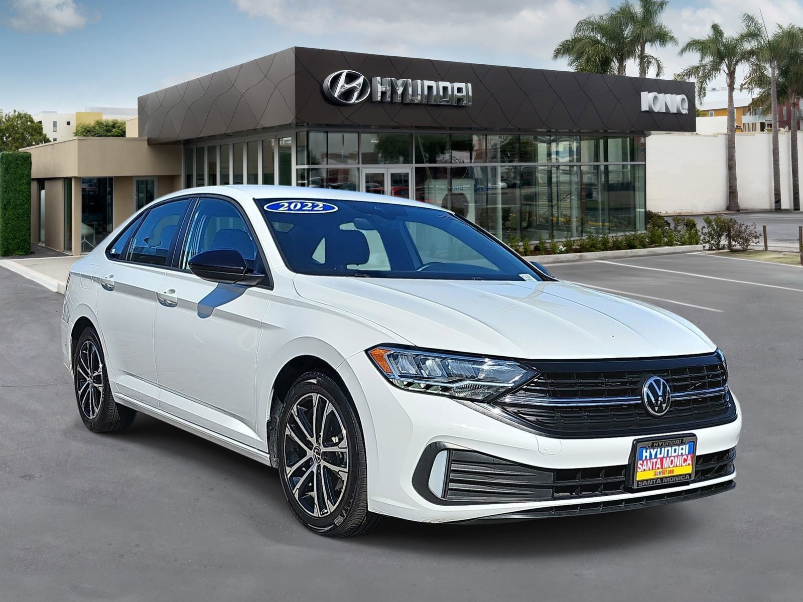 Used 2022 Volkswagen Jetta Sport FWD image 1