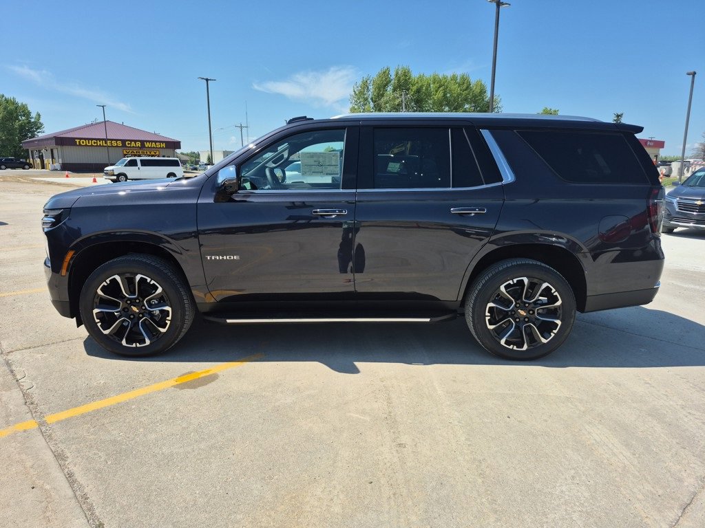 New 2025 Chevrolet Tahoe Premier video 2