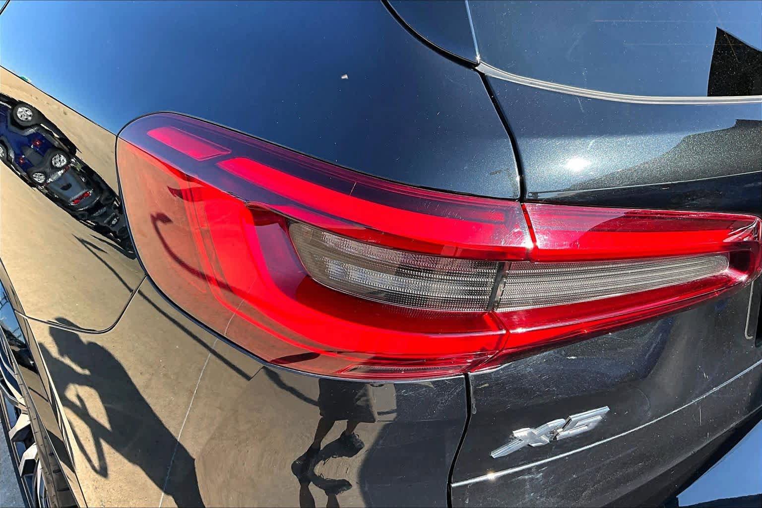 Used 2019 BMW X5 xDrive40i w/ M Sport Package AWD/4WD image 27