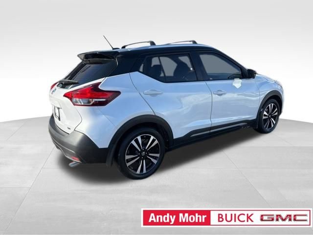 Used 2019 Nissan Kicks SR w/ SR Premium Package image 13