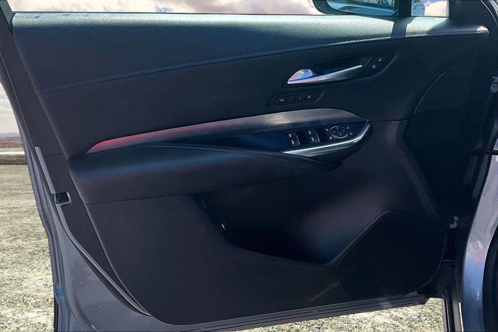 Certified 2025 Cadillac XT4 Premium Luxury image 20