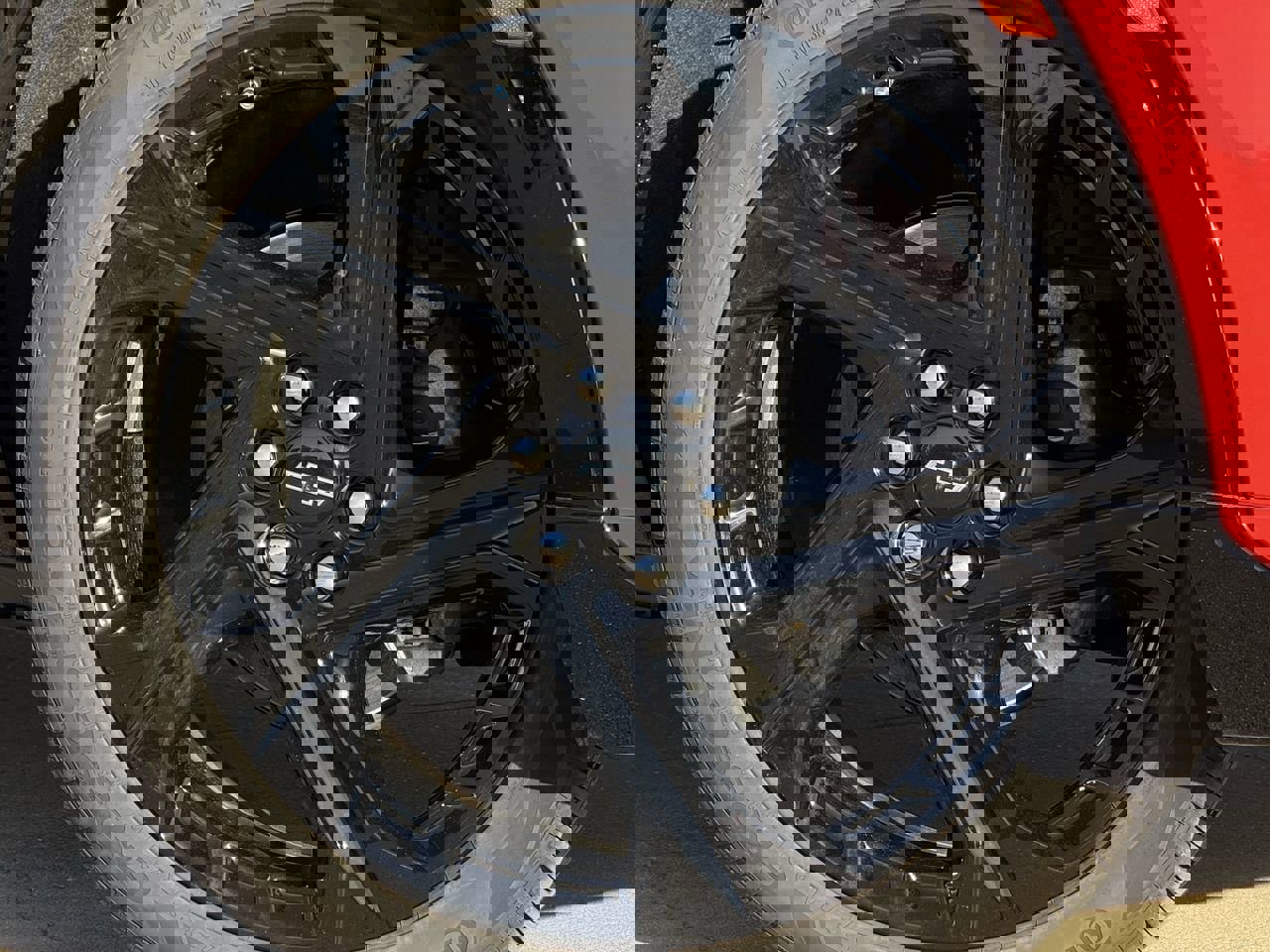 New 2026 Chevrolet Equinox EV RS image 9