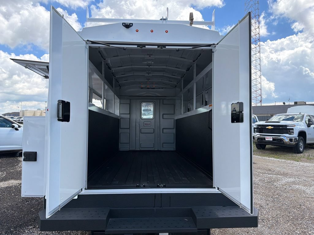 New 2025 Chevrolet Express 3500 w/ Power Convenience Package RWD image 16