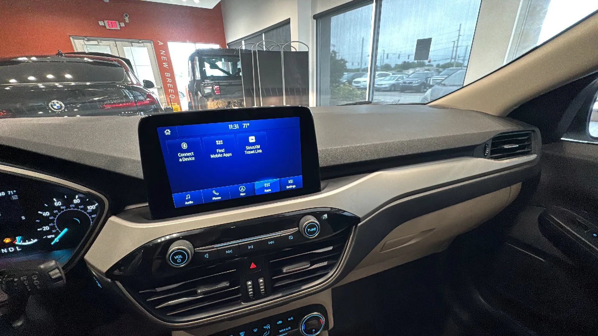Used 2020 Ford Escape SE FWD image 49