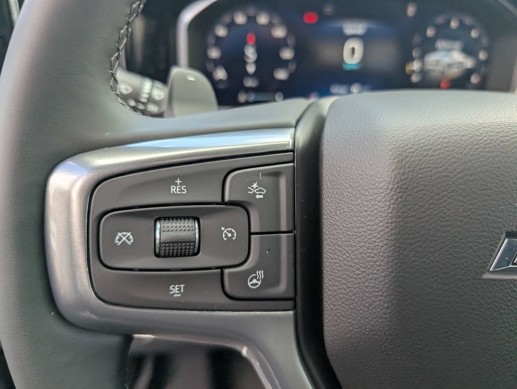 New 2026 Chevrolet Silverado 1500 RST w/ Redline Edition AWD/4WD image 18