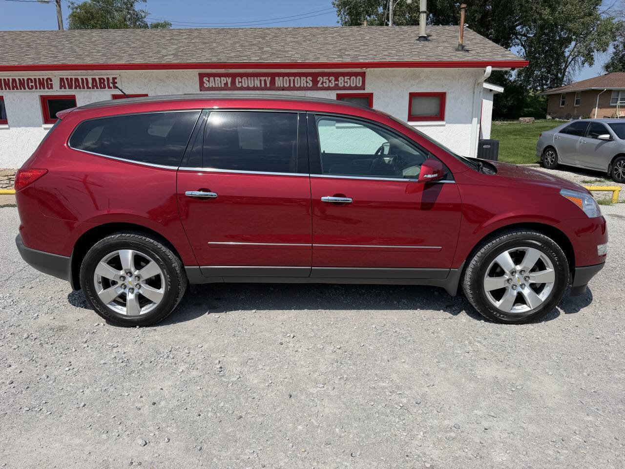 Used 2012 Chevrolet Traverse LTZ AWD/4WD image 2