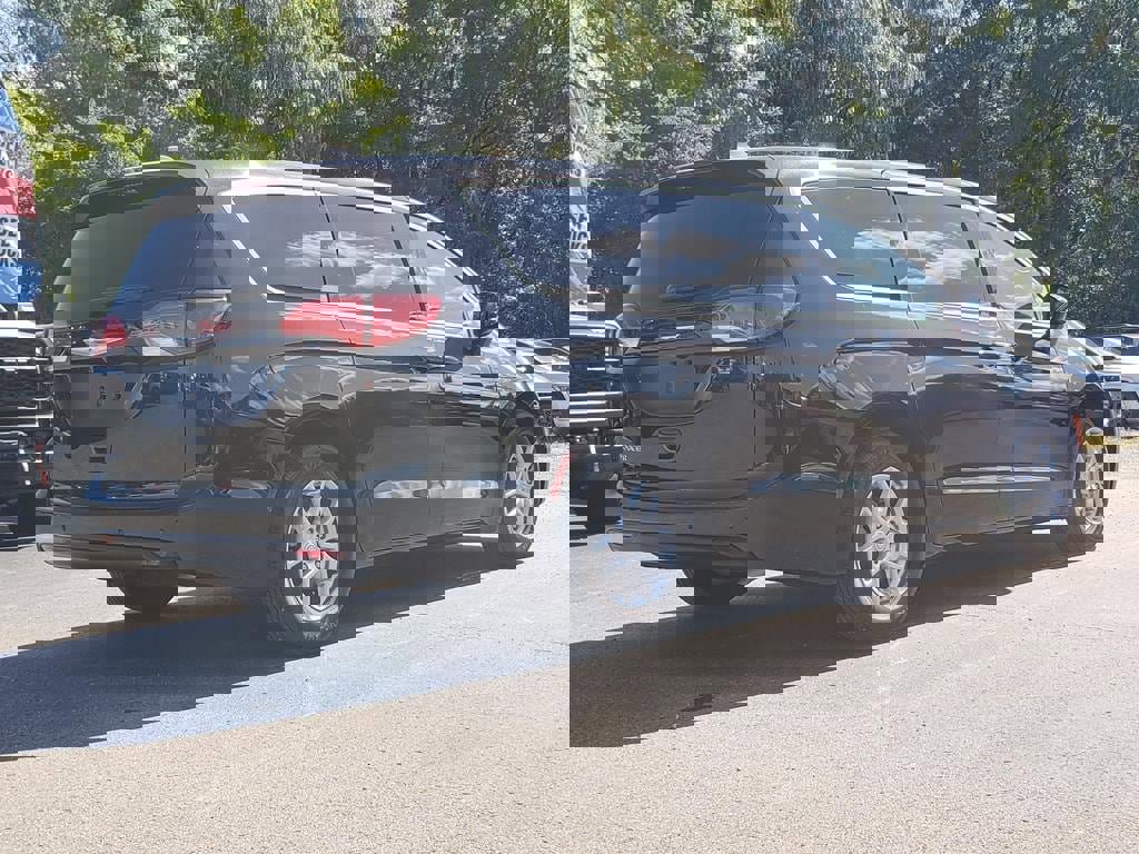 New 2026 Chrysler Voyager LX image 8