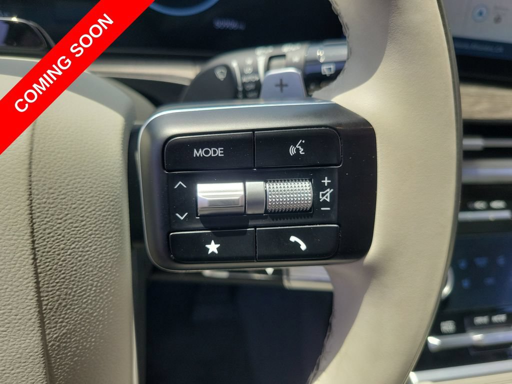 Used 2025 Hyundai Santa Fe Calligraphy FWD image 31