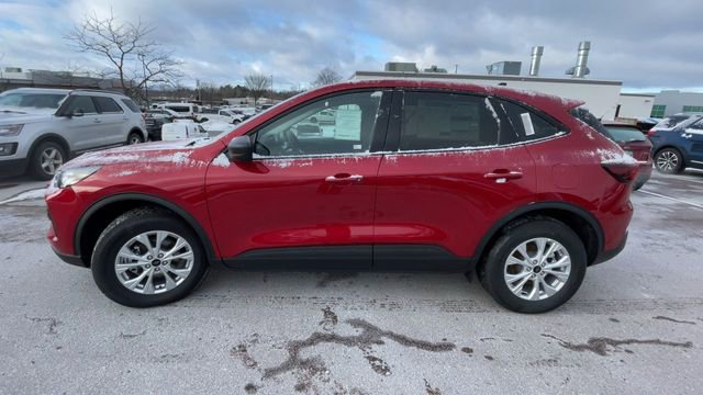 New 2025 Ford Escape Active w/ Cold Weather Package image 5
