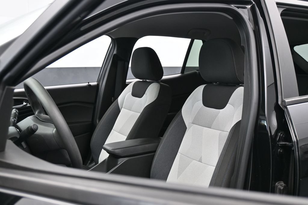 Used 2024 Chevrolet Trax LS FWD image 10