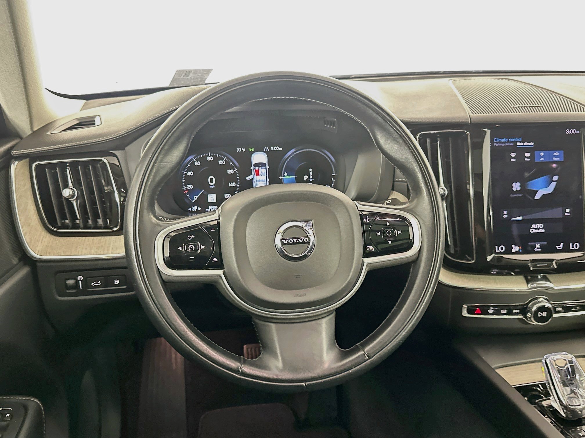 Used 2021 Volvo XC60 T8 Inscription w/ Advanced Package AWD/4WD image 18