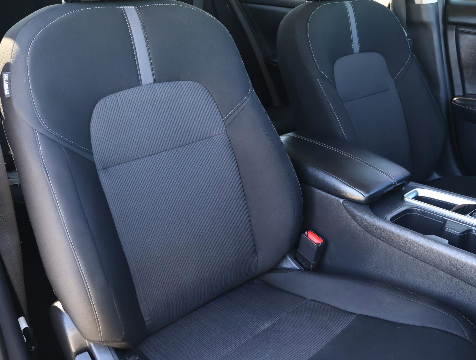 Used 2025 Nissan Sentra SV w/ All-Weather Package image 16